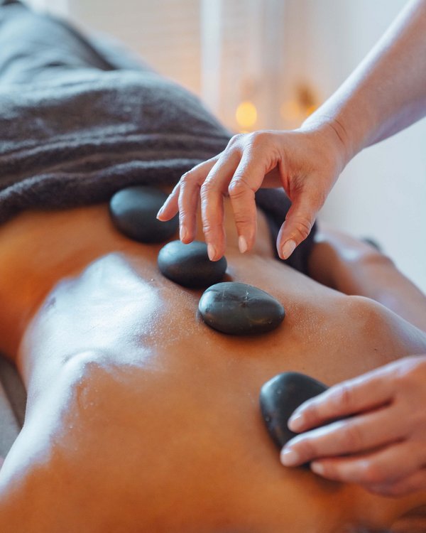 Ihr Hotel mit beheiztem Außenpool in Südtirol Ihr Hotel mit beheiztem Außenpool in Südtirol